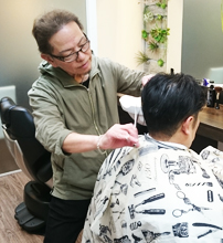 新大阪（淀川区西宮原）にある理容室｜真心技術のヘアーサロン店 ZERO〔ゼロ〕　神田 雅治